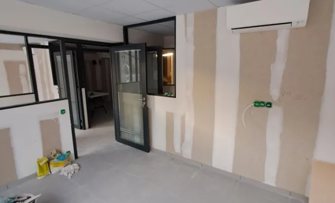 Installation à neuf de bureaux commerciaux à Golfe-juan, Grimaud, S Elec’